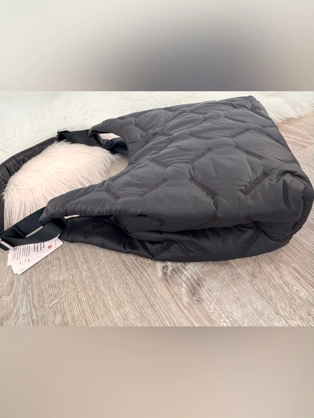 🖤 LULULEMON Quilty Pleasures Shoulder Bag Mini - 5L